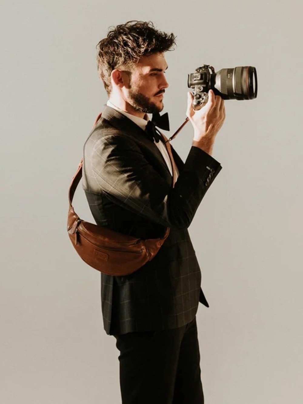 Kindly Camera Bags The Photographer's Fanny Pack in Brown